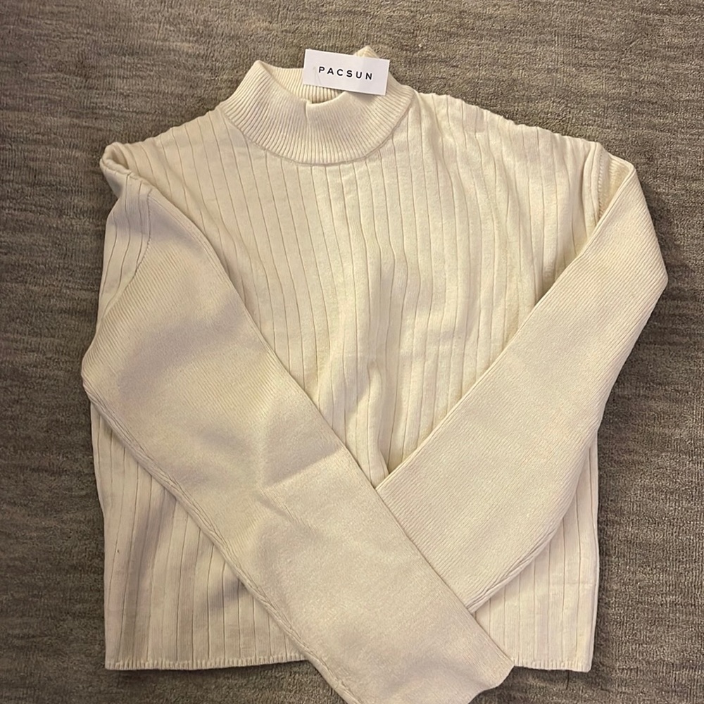 BRAND NEW Pacsun Mock-Neck Sweater with tags
